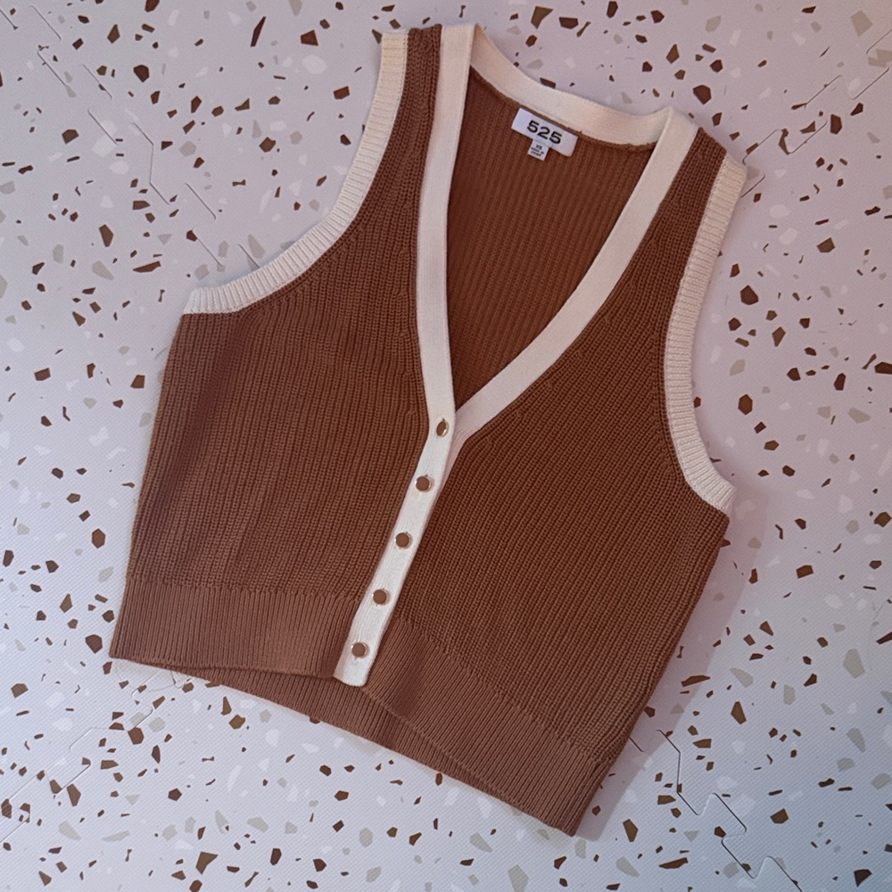 525 America Brown and Cream Sweater Vest